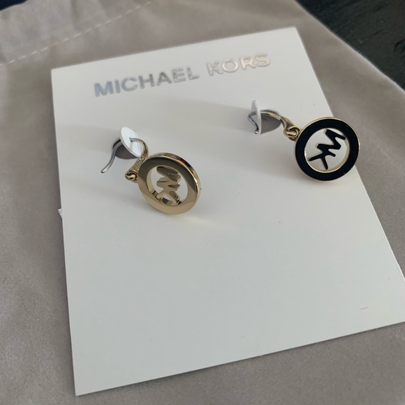 COPY - MK Micheal Kors drop earrings - Picture 3 of 4